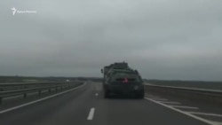 Російська військова техніка на трасі «Таврида» (відео)