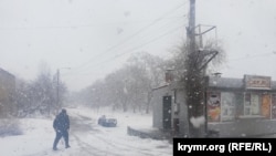 Снег в Симферополе 18 февраля 2021 года