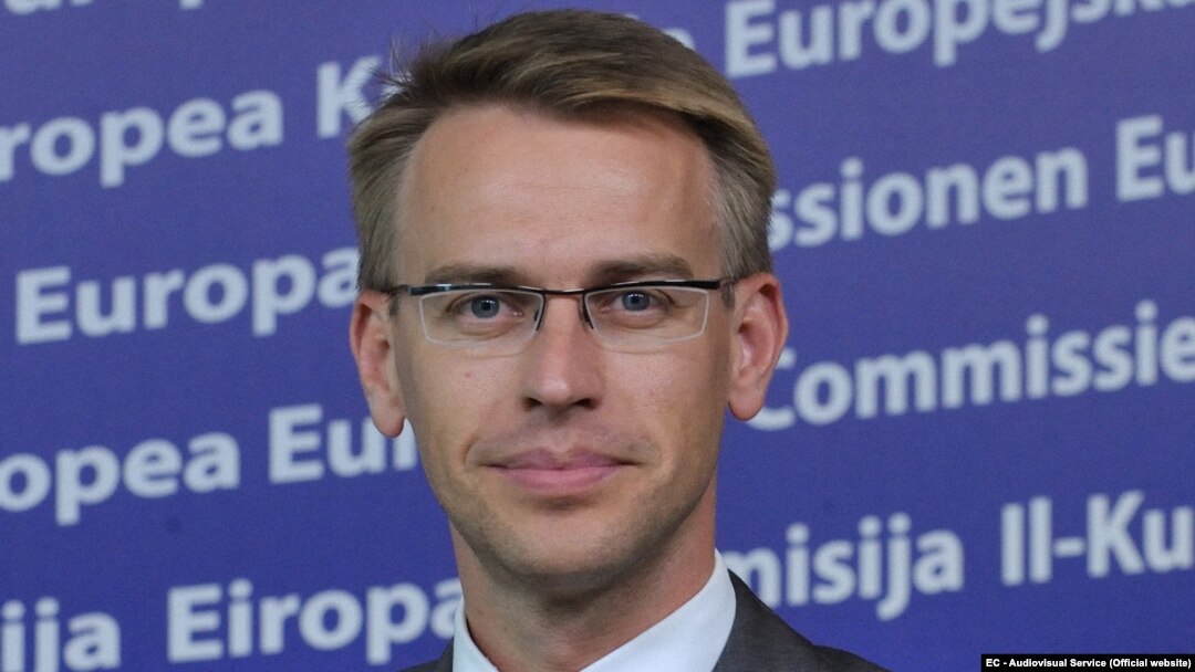 Očekujemo da se Srbija ponaša u skladu sa obavezama koje je preuzela: Peter Stano