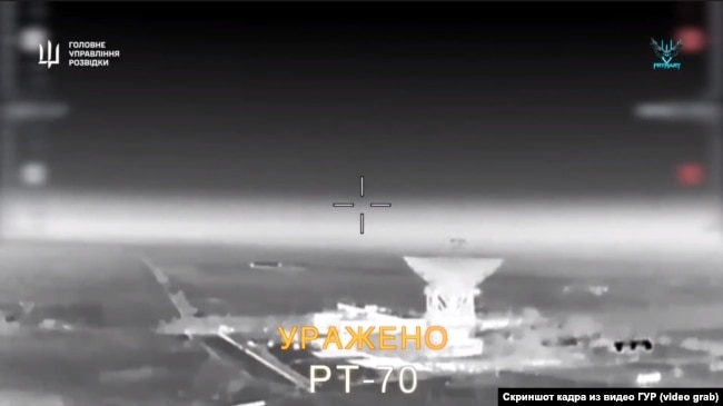 Ураження радіотелескопу РТ-70 під Євпаторією, скріншот кадру з відео ГУР