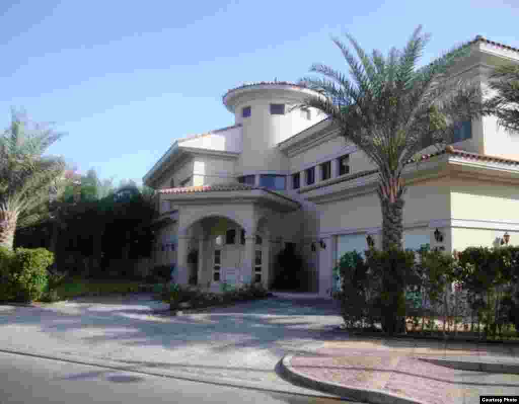 «The Washington Post» qəzetinin bəhs etdiyi villalar