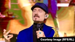 فرهاد دریا هنرمند محبوب و پرآوازۀ افغانستان