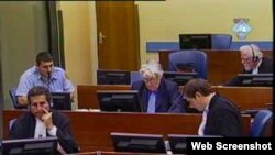 Radovan Karadžić u sudnici Haškog tribunala