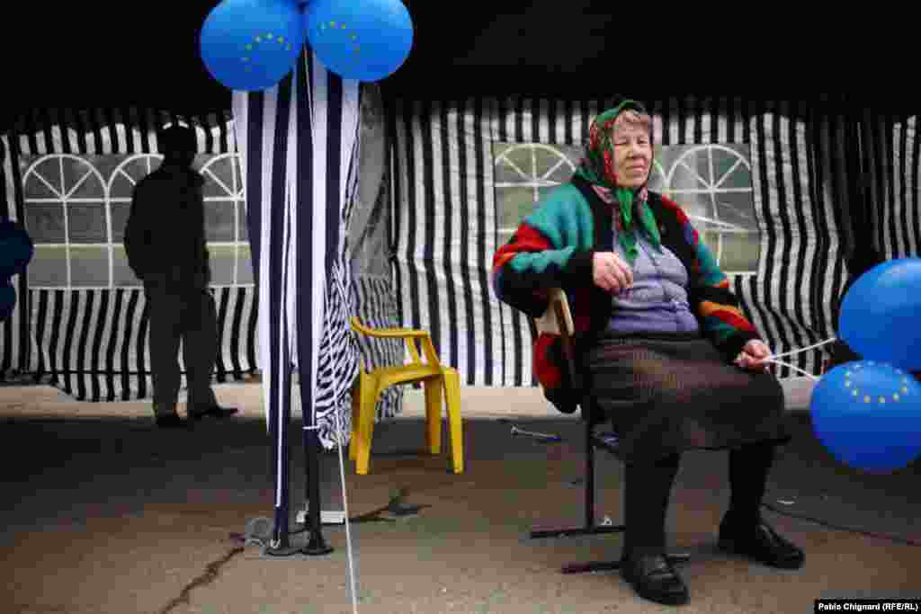 Cu balonul în „Orășel”