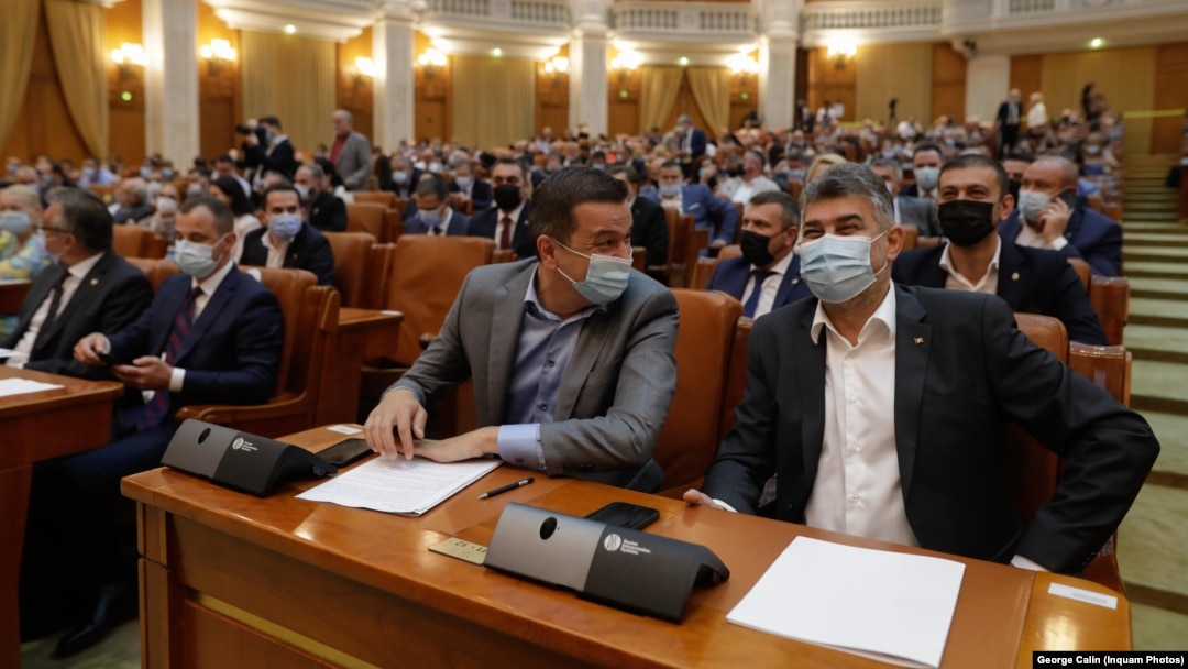 Parlamentarii români au păreri împărțite în ceea ce privește dreptul femeilor la avort. Marcel Ciolacu, liderul PSD, spune de pildă că avortul trebui neînțeles strict ca un act medical. 