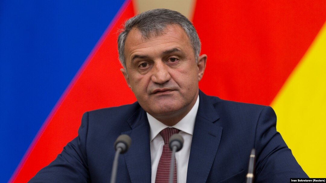 Анатолий Бибилов