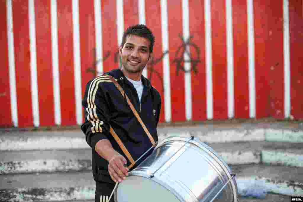 The Drummers Of Macedonia's Semka Band #4