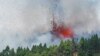 Vulkan izbacuje lavu i dim u nacionalnom parku Kumbre vijeha (19. septembar 2021.)