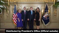 Архивска фотографија: Претседателите на Косово и на САД, Хашим Тачи и Доналд Трамп со сопругите 