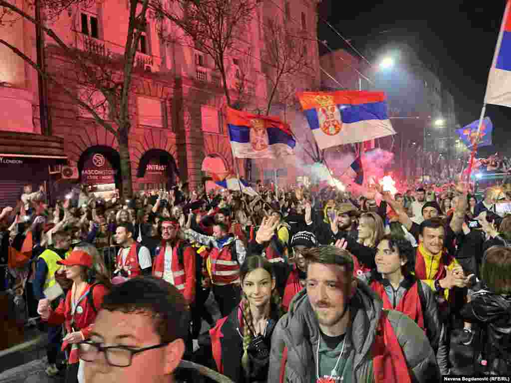 Dolazak u centar Beograda studenta iz Niša, sa juga Srbije, koji su prepešačili najdužu rutu od preko 150 kilometara.