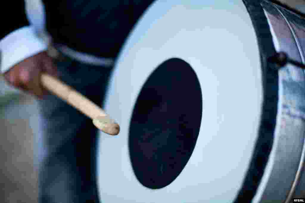 The Drummers Of Macedonia's Semka Band #32