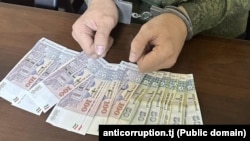 Акс аз сомонаи Оҷонсии зидди фасод