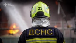 Орусиянын 11-июлга караган түнү урган соккусунан уранды астында калгандарды куткаруу иши. Украина. 