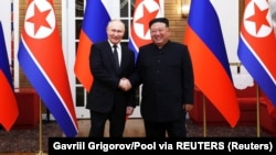 Очільники Росії і Північної Кореї, Володимир Путін і Кім Чен Ин (праворуч). Пхеньян, 19 червня 2024 року