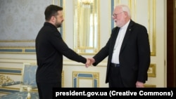 Зеленський подякував Ватикану за готовність прийняти зустріч лідерів України й Росії