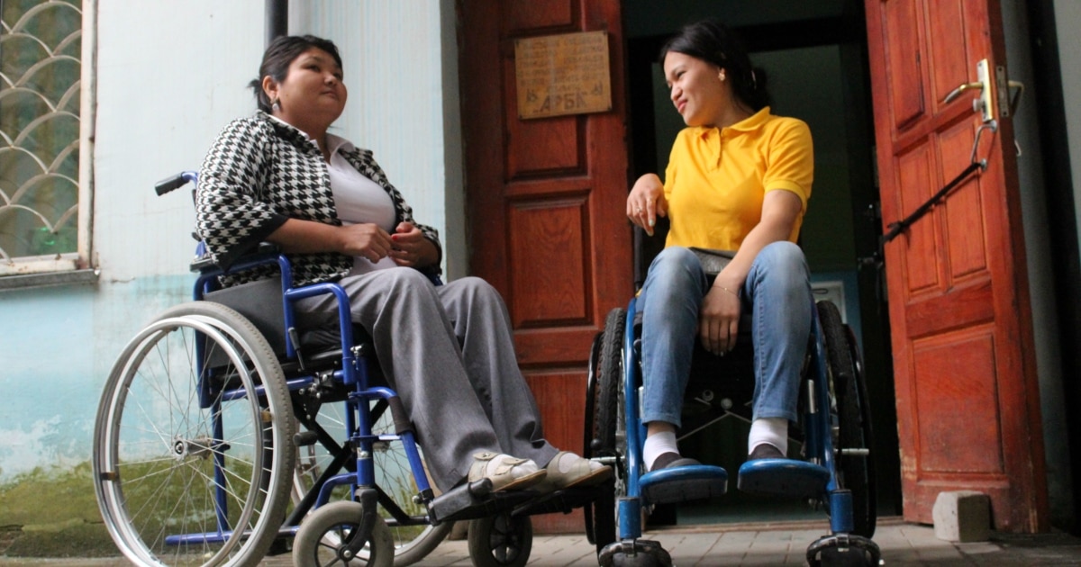 Бусти мильф сорады мүшесі және трахает