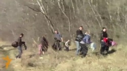 Kosovar Migrants, Fleeing Poverty, Stream Into Hungary