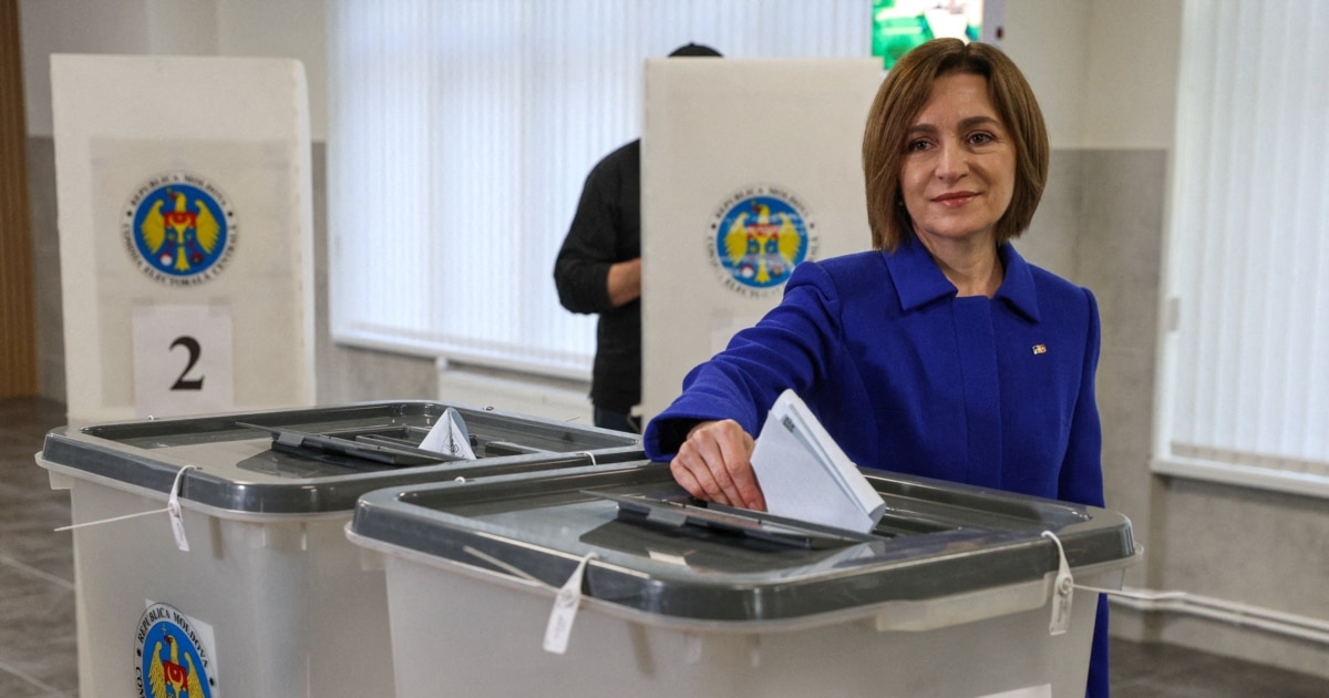 მოლდოვის საპარლამენტო არჩევნებში პრეზიდენტ სანდუს პარტია 43%-ით ლიდერობს, პრორუსულ ბლოკს 29% აქვს