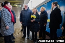 Президентка Єврокомсії Урсула фон део Ляєн після прибуття до Києва 24 лютого 2026 року