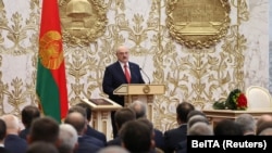 Лукашенко по време на церемонията по встъпване в длъжност.