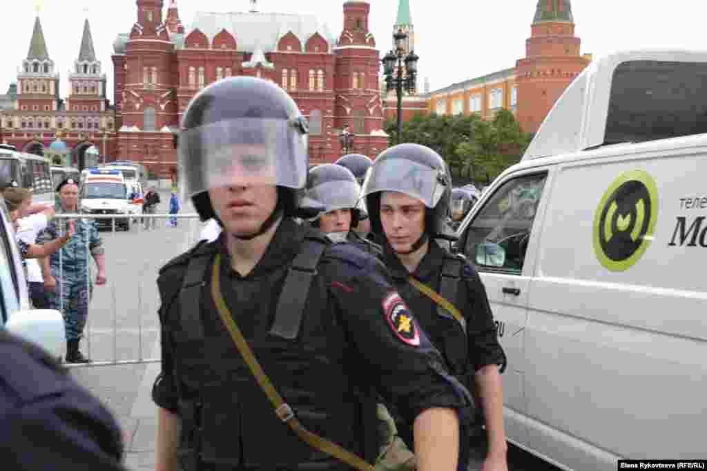 Москва, Манежная, 18 июля 2013