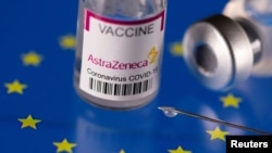 د اروپايي ټولنې پر بیرغ د کرونا ویروس ضد استرازینیکا واکسین