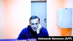 Оппозиционер Алексей Навальный на заседании суда