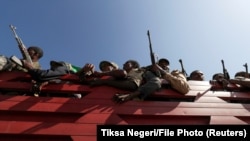 Pripadnici milicije iz regije Amhara na putu ka Sanji u Tigraju, gde su se borili protiv TPLF-a, novembar 2020.
