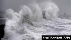 The Black Sea region has been hit by heavy rains, snow, and strong winds in recent days. (illustrative photo)