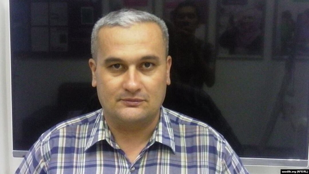 Uzbek journalist Bobomurod Abdullaev (file photo)