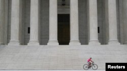 Фрагмент будівлі Верховного суду США (фото ілюстративне)