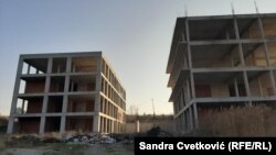 Spitali i papërfunduar në Graçanicë. 