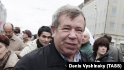 Russia communist politician Viktor Anpilov (file photo)