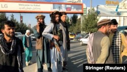 Talibani u blizini međunarodnog aerodroma Hamid Karzai u Kabulu, 16. avgust 2021. 