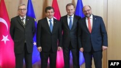 Jean-Claude Juncker, Ahmet Davutoğlu, Donald Tusk və Martin Schulz 