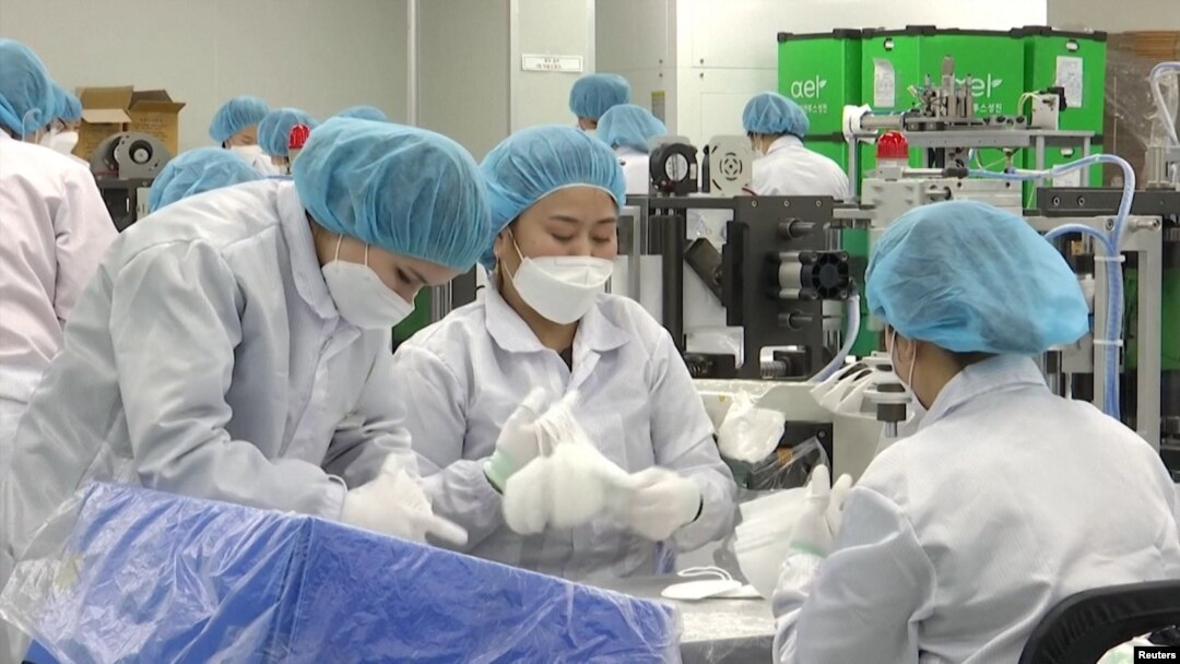 Fabrika za proizvodnju zaštitnih maski, Južna Koreja, 2 april 2020.